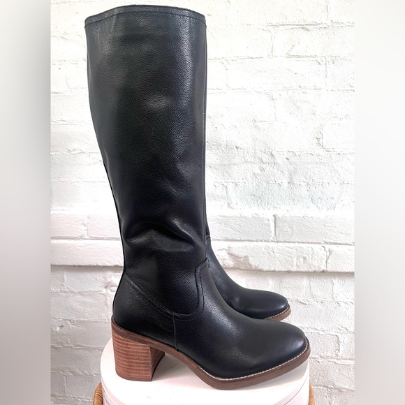 Crown Vintage Daytona Tall Boots Knee High Black Leather Side Zip NWOT - Picture 1 of 12